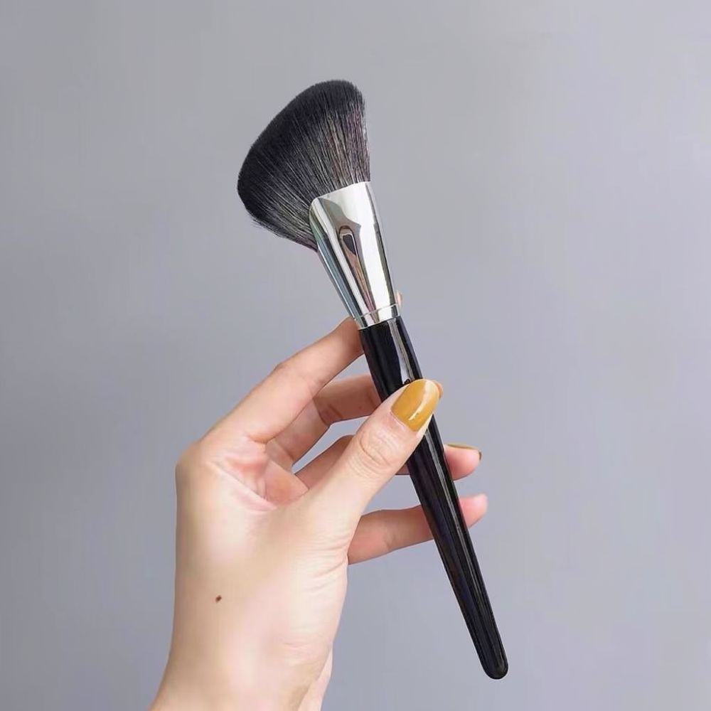 Pędzel do makijażu konturowani – Beauty Makeup Looks recenzja i cena