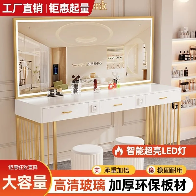 Nowoczesna toaletka studyjna z – Beauty Makeup School recenzja i cena