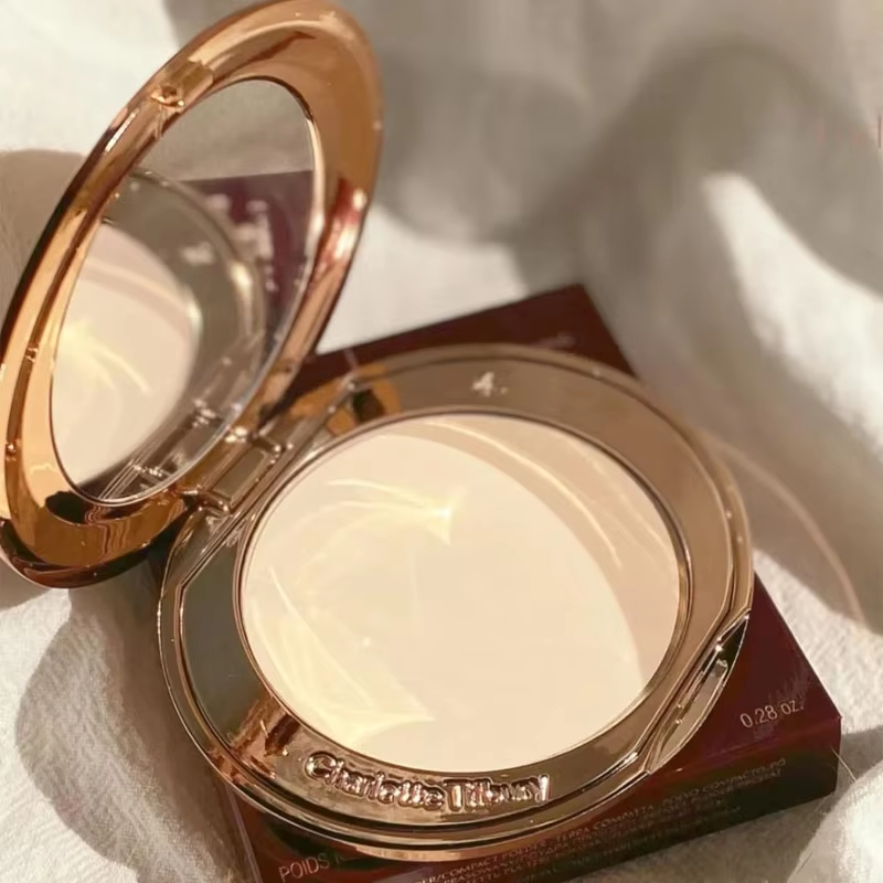 Charlotte Tilbury Contour Wand – Huda Beauty Makeup Mini Kit recenzja i cena