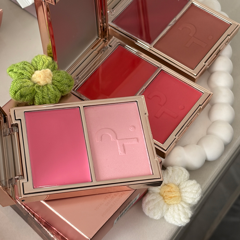 Luksusowa paleta cieni do powi – Huda Beauty Makeup Mini Kit recenzja i cena